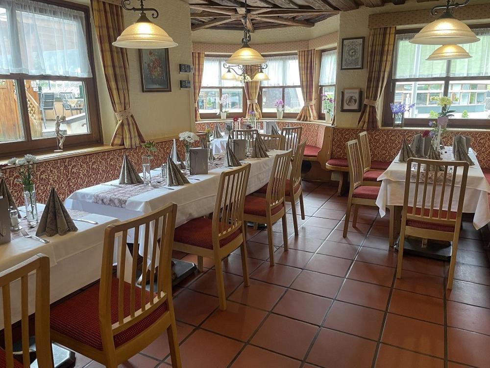 Restaurant-Pension Dorfwirt Bad Kleinkirchheim Exterior foto